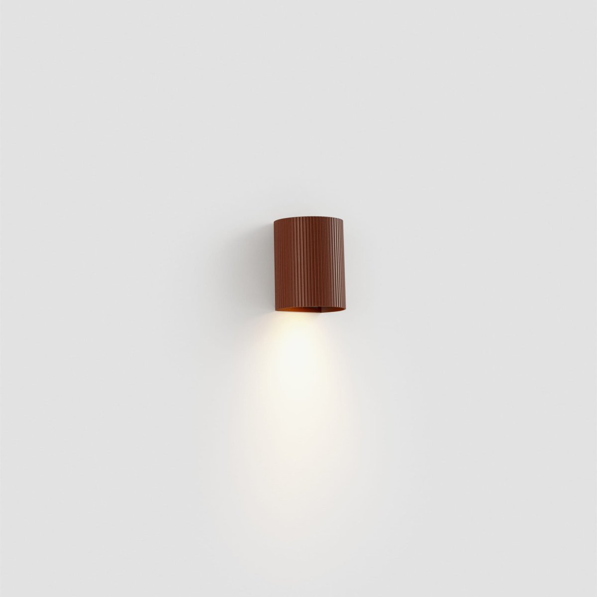 Sole 10cm Terrakotta geriffelt wandlampe Von Faro Barcelona - Erh&auml;ltlich in zwei Gr&ouml;&szlig;en und mit Lichtaustritt in eine oder zwei Richtungen &ndash; perfekt f&uuml;r Flure, Treppenh&auml;user und kleinere R&auml;ume.