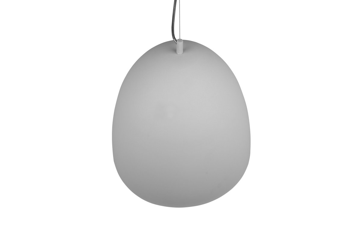 Tilda Ø40 Grau hängelampe Von Trio Lighting - Tilda spendet warmes Licht und schafft eine behagliche Atmosphäre – perfekt für alle, die ihrem Zuhause mit einem raffinierten Detail eine besondere Note verleihen möchten.