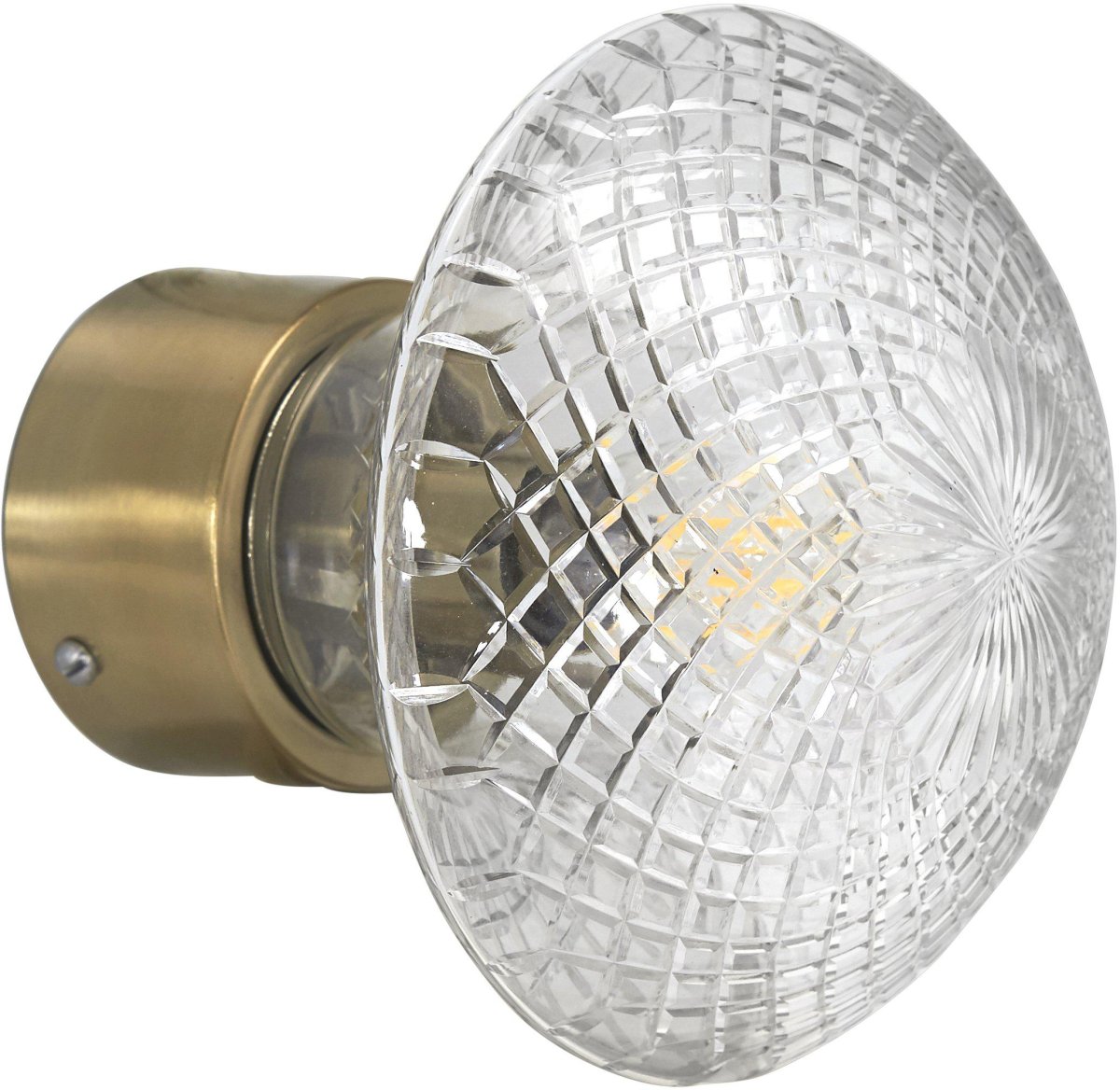 Juliette Messing wandlampe Von PR Home - Die Lampe besteht aus handgeschliffenem Glas, das auf der Oberfl&auml;che wundersch&ouml;ne Reflexionen erzeugt.