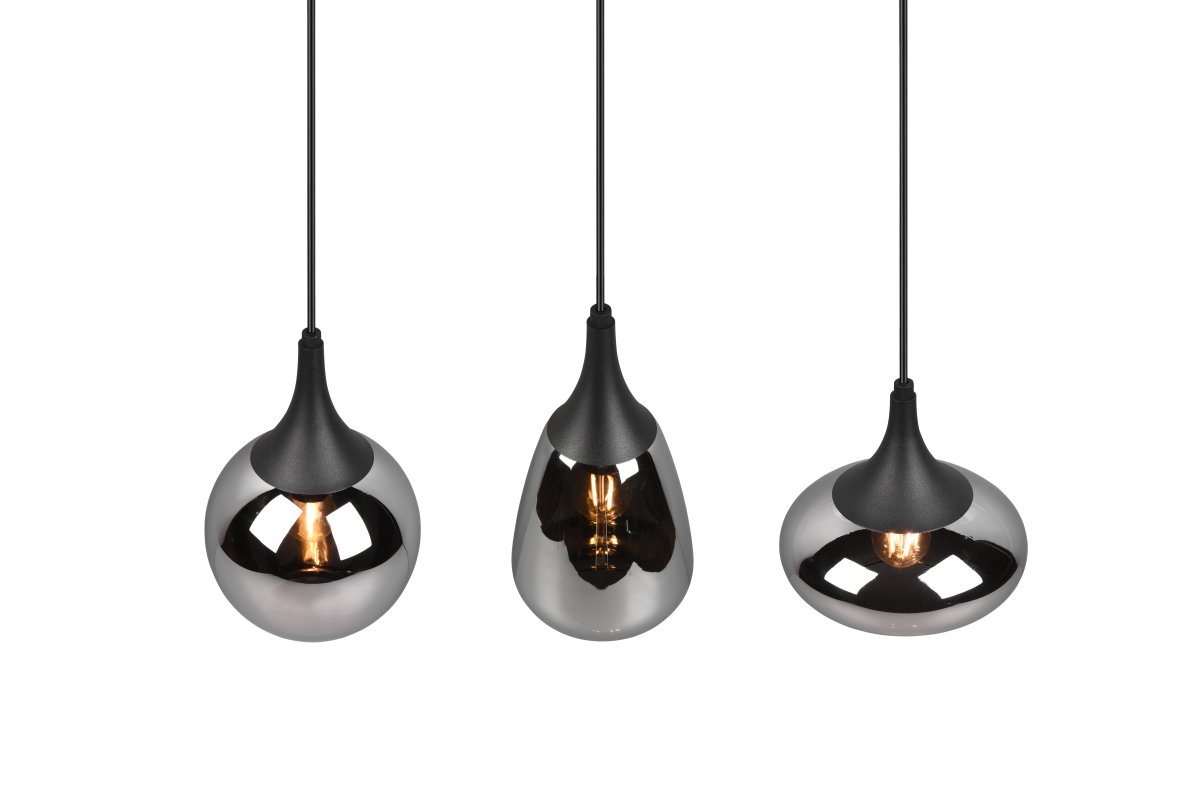 Lumina 68cm Schwarz hängelampe Von Trio Lighting - Die unterschiedlichen Formen der drei Schirme und die Kombination aus Metall und Glas sorgen f&uuml;r eine wundersch&ouml;ne und einzigartige Lichtatmosph&auml;re und verleihen Ihrem Essbereich eine moderne Note.