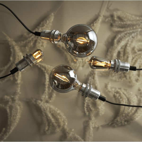 LED E14 1W 2100K rauchfarben Von Star Trading - Gl&uuml;hbirnenlampe mit LED und Rauchglas.