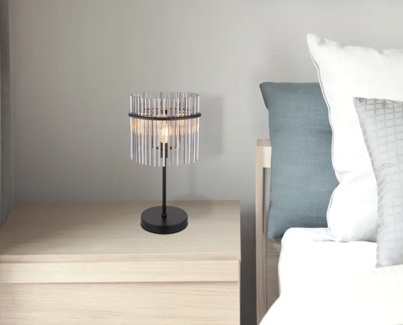 Gorley 55cm Schwarz tischlampe Von Globo Lighting - Med sitt genomt&auml;nkta utf&ouml;rande och h&ouml;gkvalitativa material sm&auml;lter Gorley harmoniskt in i moderna inredningsstilar och ger varje rum en stilfull touch.