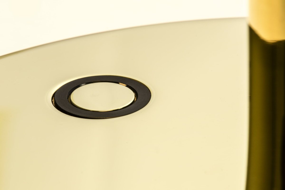 Le Vita 58cm Gold tischlampe Von Faro Barcelona - Le Vita ist eine exklusive Leuchtenserie von Nahtrang, die Schlichtheit und Eleganz in zeitlosem Design vereint.