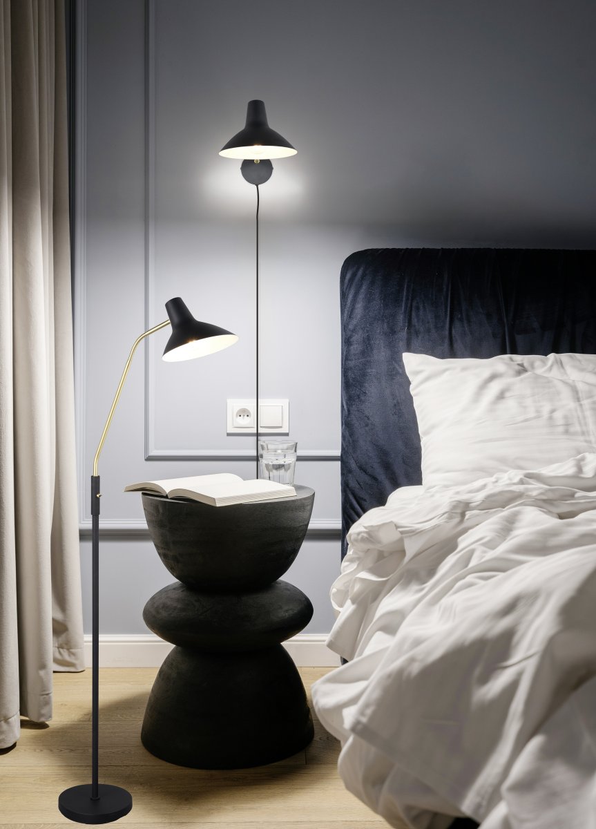 Traveller Schwarz stehlampe Von Trio Lighting - 
