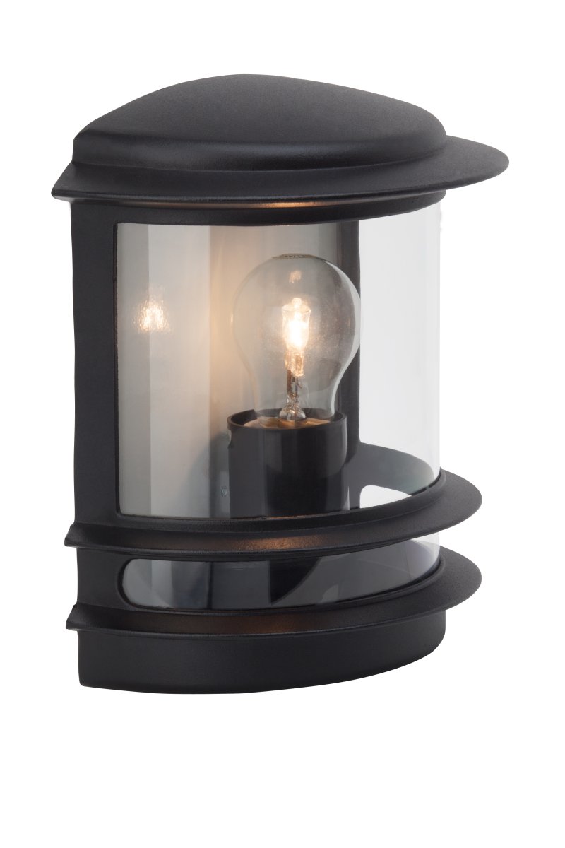 Hollywood Schwarz außenlampe Von Brilliant - Die Hollywood-Außenwandleuchte ist eine vielseitige Wahl, die perfekt neben die Haustür oder als dekorative Beleuchtung auf einer Terrasse passt.