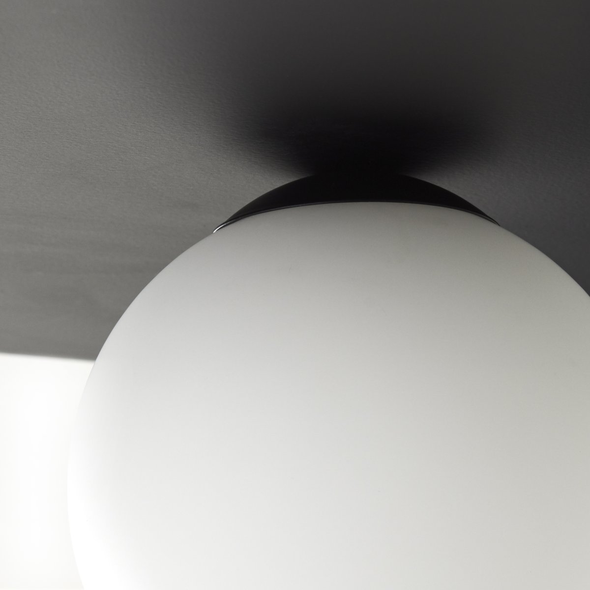Zon Ø30 Schwarz deckenleuchte Von Brilliant - 