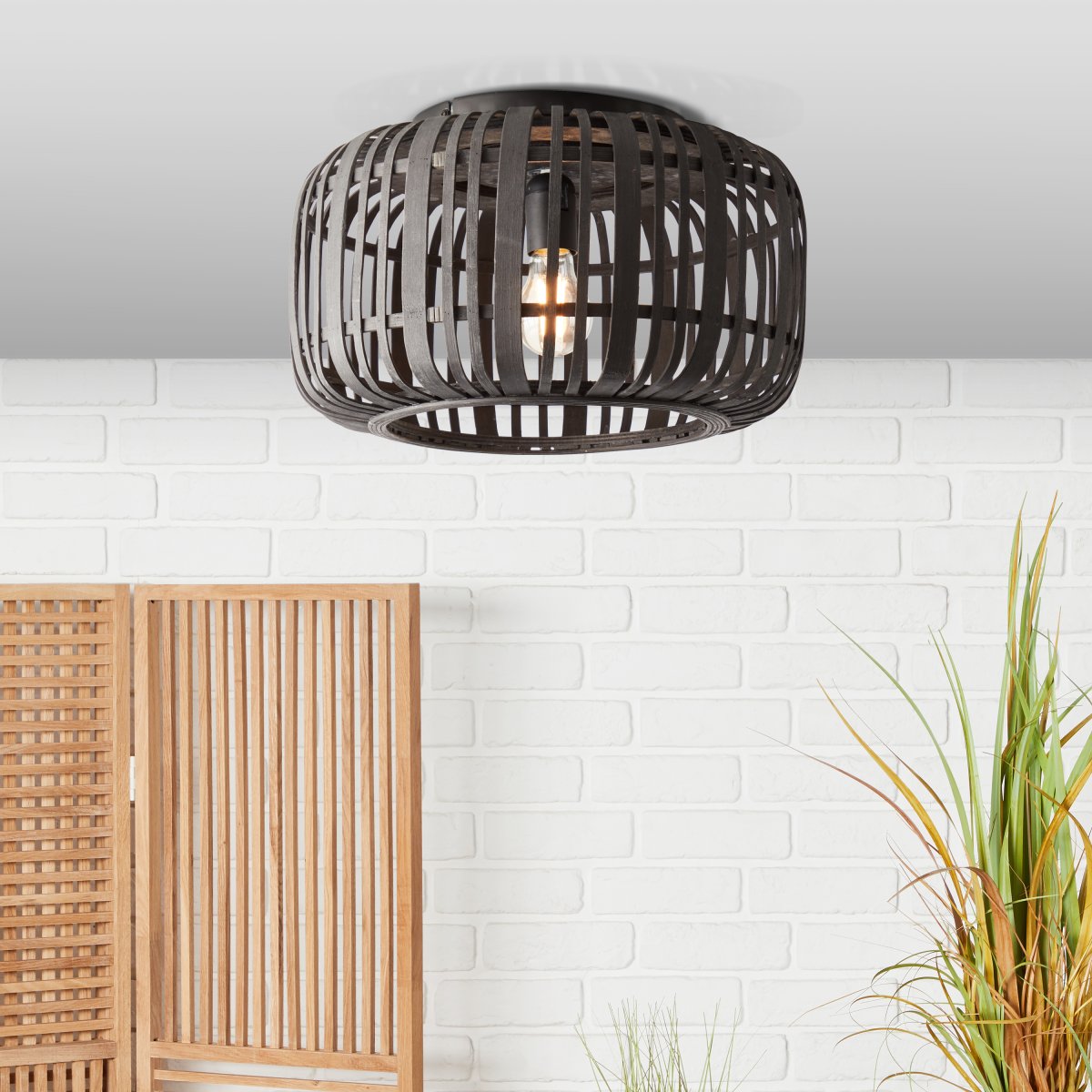 Woodrow Ø40 Dunkles Holz deckenleuchte Von Brilliant - Die Lampe gibt ein warmes und angenehmes Licht und erzeugt eine angenehme Atmosphäre im Raum.