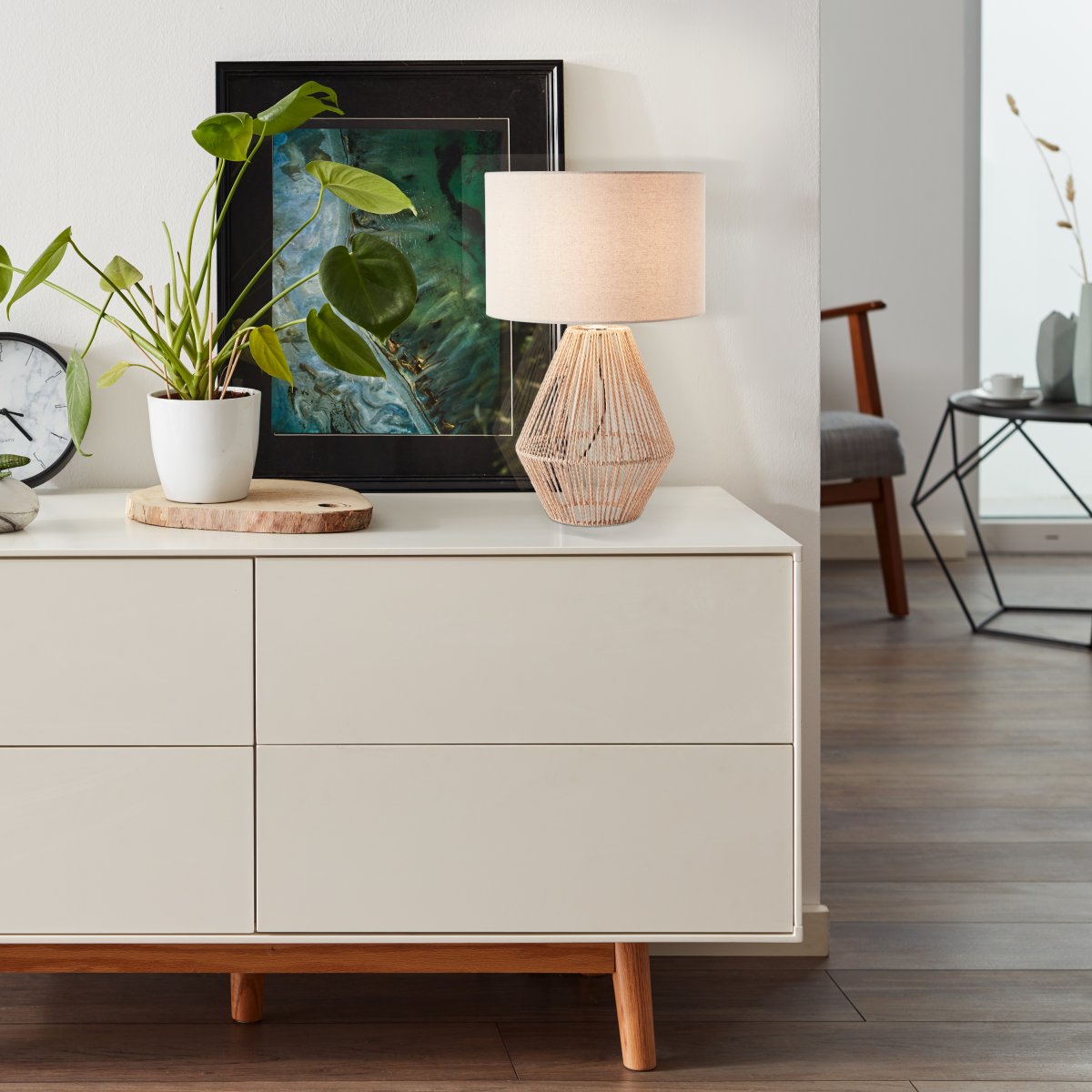 Laraine 52cm Natur tischlampe Von Brilliant - Mit seinem modernen Materialmix aus Rattan, Metall und Textil vermittelt es einen natürlichen und stilvollen Eindruck.