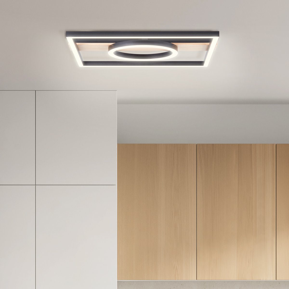 Maureen 42cm Schwarz deckenleuchte Von Brilliant - Diese Deckenleuchte kombiniert modernes Design mit nat&uuml;rlichen Materialien und eignet sich perfekt f&uuml;r Wohnzimmer und Schlafzimmer.