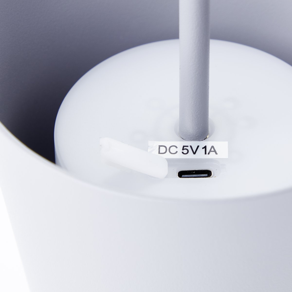 Kaami 37cm Mattgrau tragbare Von Brilliant - Mit seiner hohen IP44-Einstufung ist es wetterfest und perfekt f&uuml;r den Au&szlig;en- und Innenbereich geeignet.