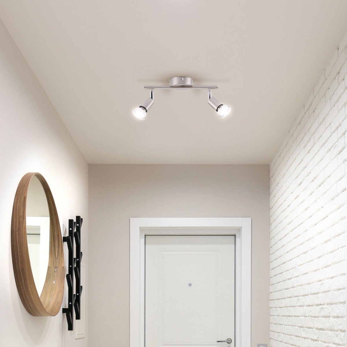 Prato 2 Nickel spotlight Von Brilliant - Perfekt, um das Licht dorthin zu lenken, wo Sie es möchten, und für eine optimale Beleuchtung in Ihrem Zuhause zu sorgen.