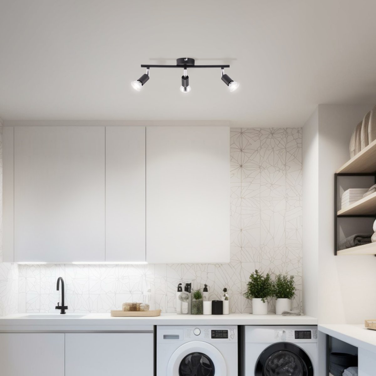 Prato 3 Mattschwarz spotlight Von Brilliant - Perfekt, um das Licht dorthin zu lenken, wo Sie es möchten, und für eine optimale Beleuchtung in Ihrem Zuhause zu sorgen.