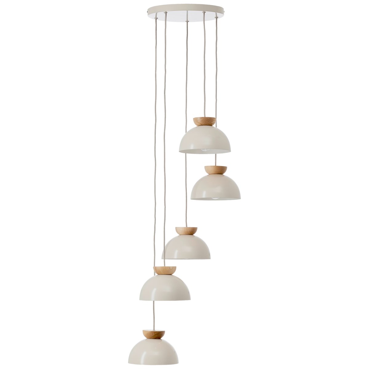 Nalam Ø45 Beige hängelampe Von Brilliant - Aus Metall und Holz gefertigt, verleiht es jedem Raum einen stilvollen und warmen Eindruck.
