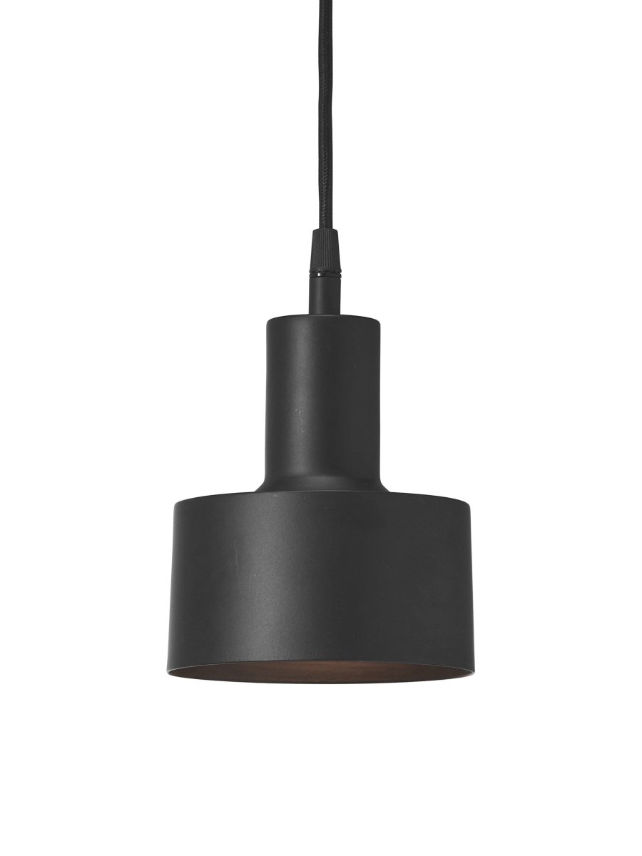 Solo Ø13 Schwarz fensterlampe Von PR Home - Mattschwarzes Finish innen und au&szlig;en.