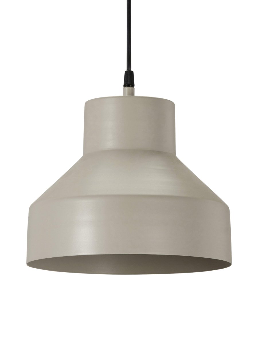 Solo Ø26 Beige hängelampe Von PR Home - Beigefarbenes, mattes Finish innen und außen.