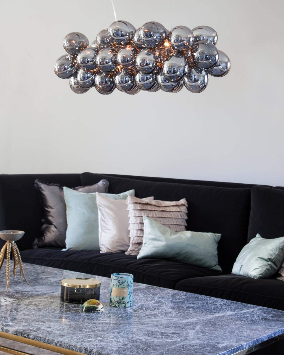 Gross Bar 80cm Rauchfarben hängelampe Von By Rydéns - Die L&auml;nge dieser Lampe betr&auml;gt 80 Zentimeter und die Kabell&auml;nge 120 Zentimeter, aber Sie k&ouml;nnen die Lampe h&ouml;her und tiefer stellen, damit sie in Ihr Zuhause passt.