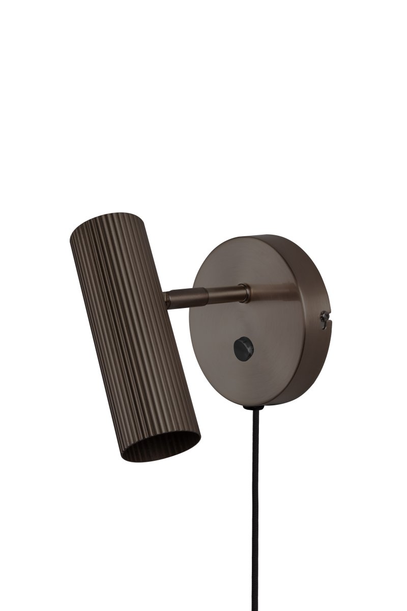 Hubble Bronze leselampe Von Globen Lighting - Im Lieferumfang ist ein 2 m langes Textilkabel mit Stecker enthalten.