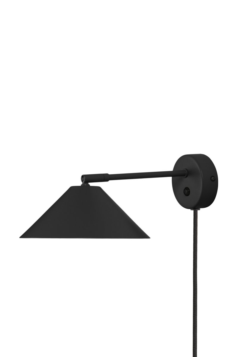 Cannes 30cm Schwarz leselampe Von Globen Lighting - Der Schirm spendet nach unten gerichtetes, weiches und angenehmes Licht und lässt sich sowohl in der Höhe als auch seitlich neigen.
