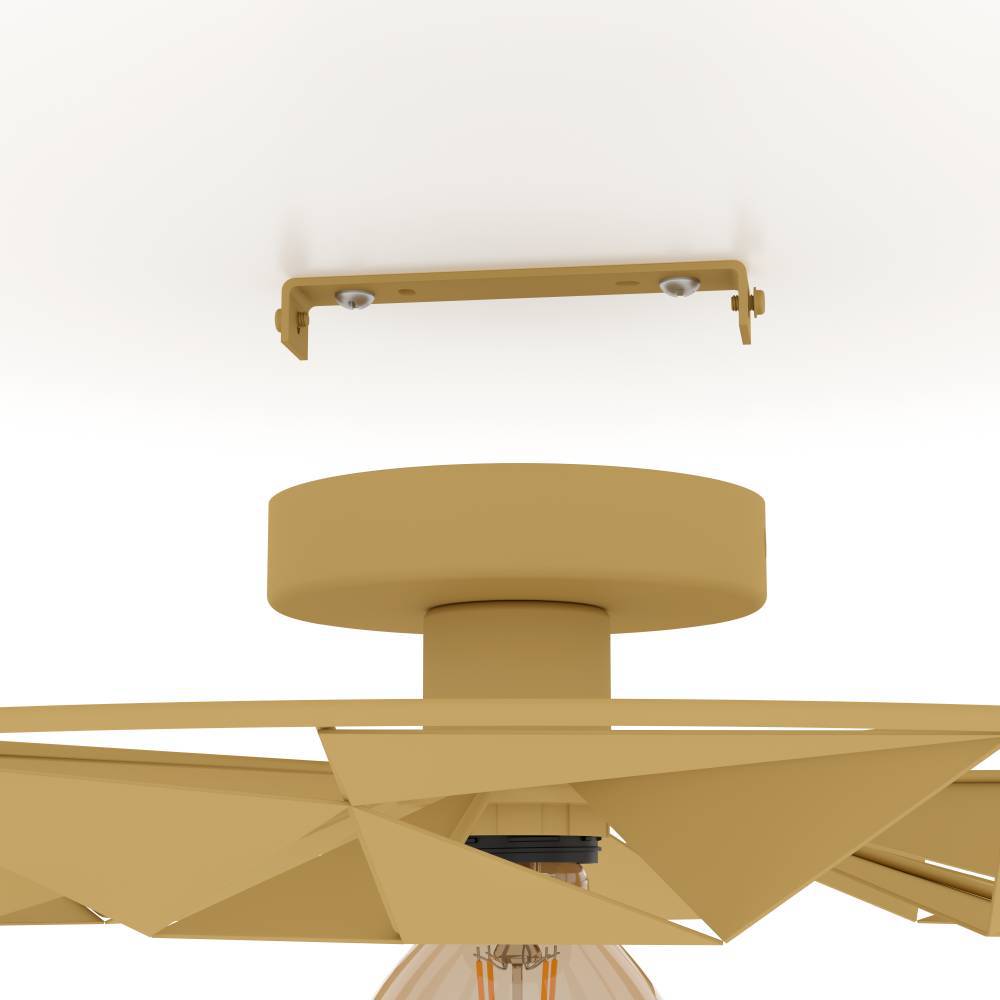 Castanuelo Ø42 Gold deckenleuchte Von Eglo - Der offene Schirm hebt die Lichtquelle hervor und verleiht dem Interieur einen modernen und eleganten Ausdruck.