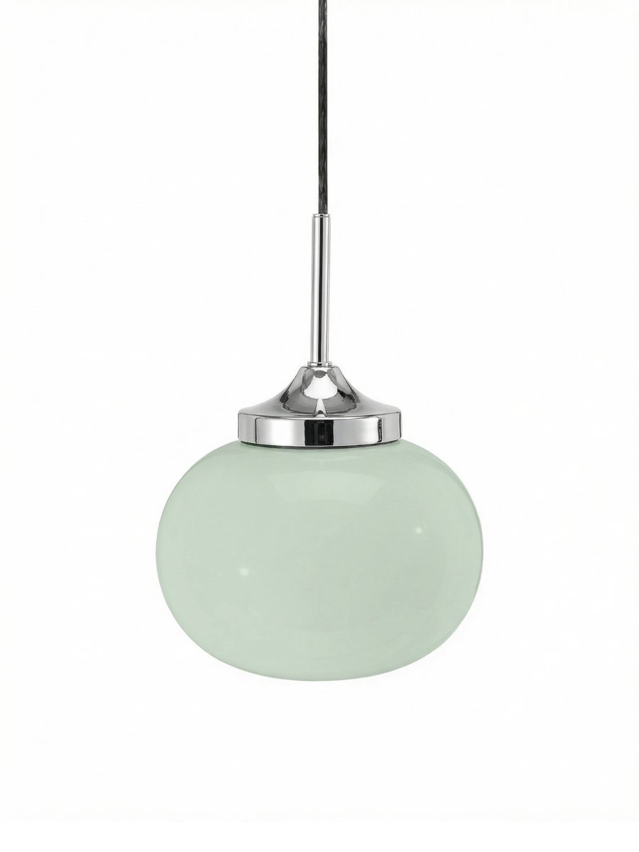 Elsy Ø18 Grün fensterlampe Von PR Home - Die Serie ist in verschiedenen Ausf&uuml;hrungen erh&auml;ltlich, sodass Sie ganz einfach eine gleichm&auml;&szlig;ige und harmonische Beleuchtung in Ihrem Zuhause schaffen k&ouml;nnen.