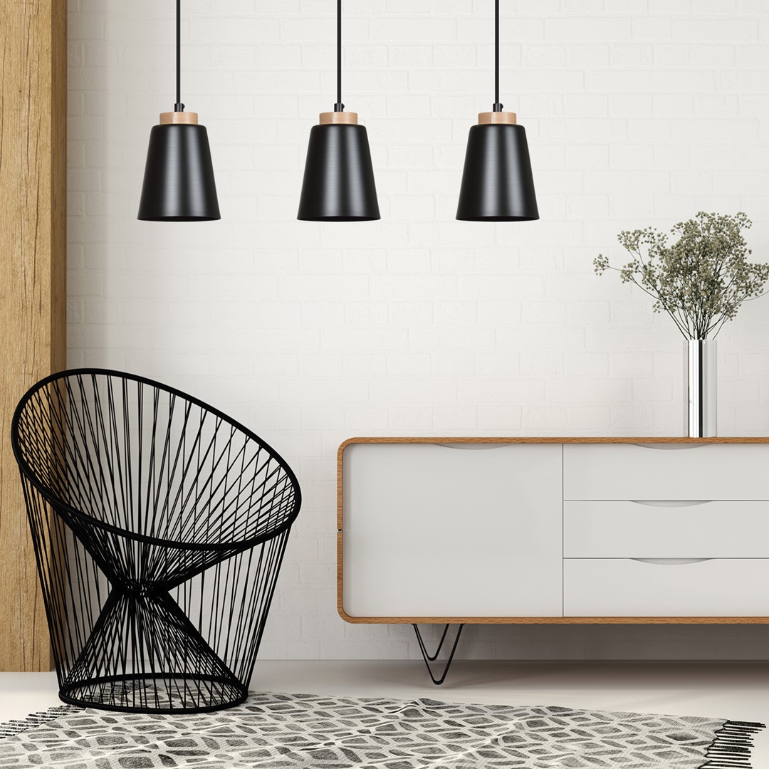 Bolero 66cm Schwarz hängelampe Von Emibig Lighting - Die klassische Kombination aus Metall und Holz verleiht der Lampe einen einzigartigen und unverwechselbaren Charakter.