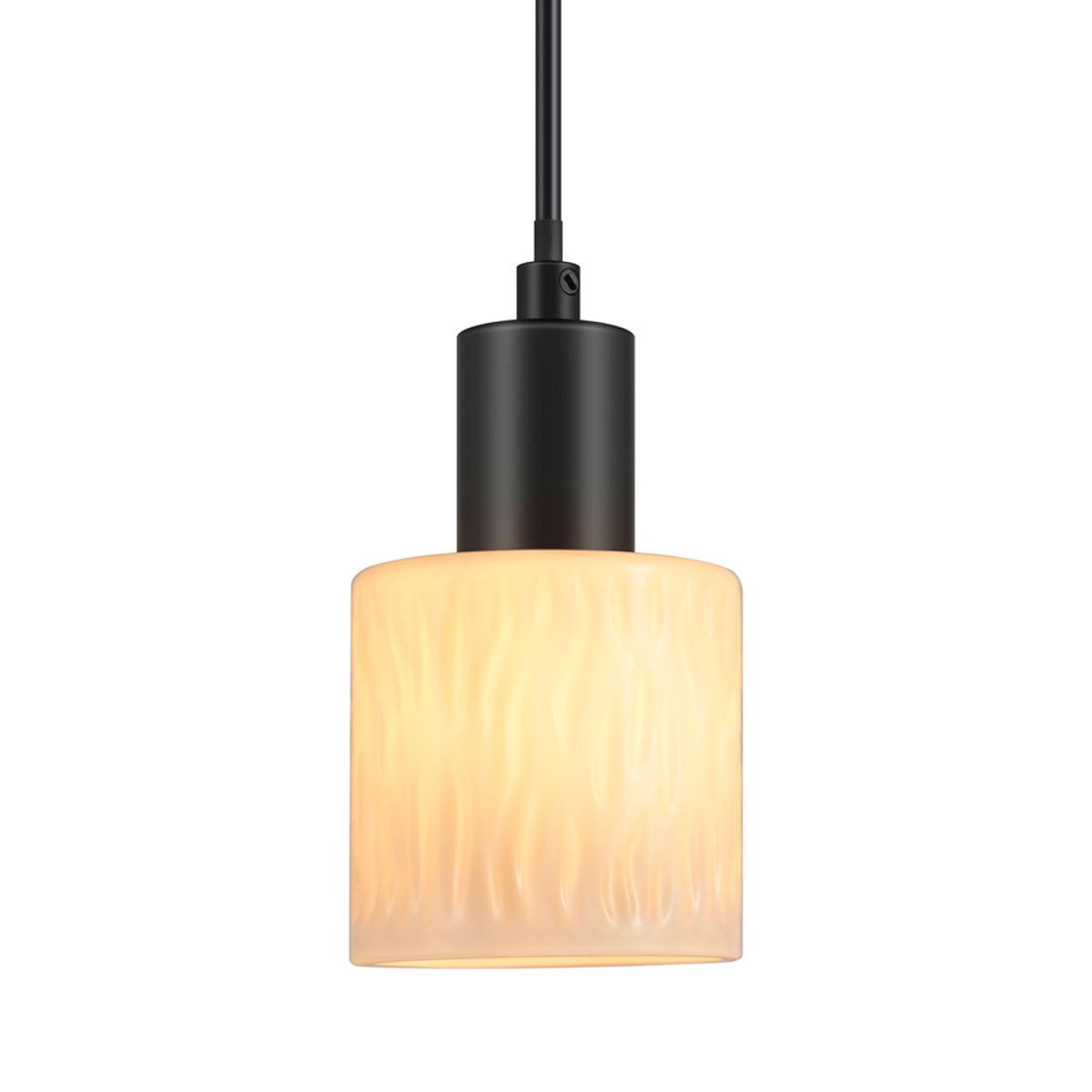 Julia Ø8 Opal fensterlampe Von Oriva - Das Opalglas der Lampe verbreitet ein warmes und einladendes Licht, das eine stimmungsvolle Atmosph&auml;re in Ihrem Zuhause schafft.