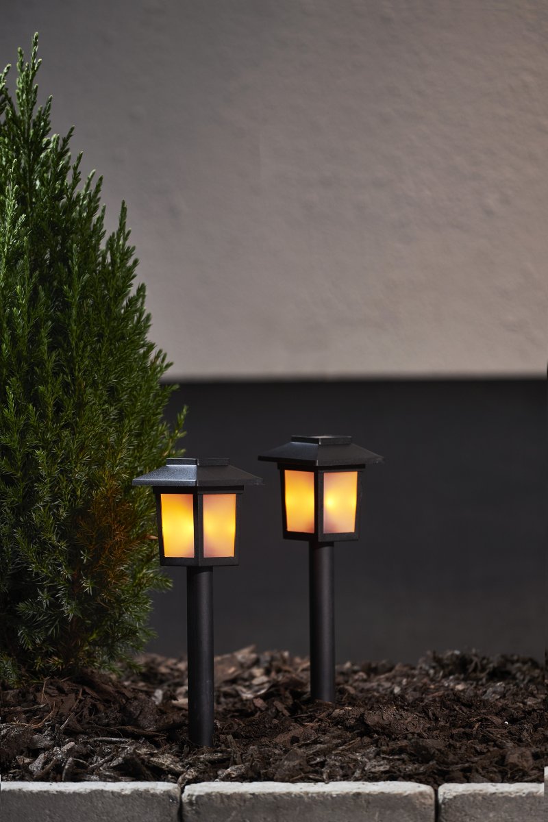 Flame Mini 2-p Schwarz solarleuchte Von Star Trading - 2p Solarpoller mit glei&szlig;endem Licht.
