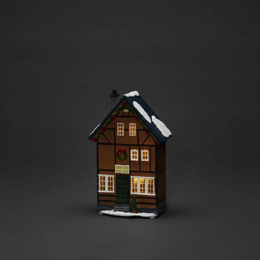 3 Kleine Häuser Braun Von Konstsmide - Transformator mit 1,8 m langem schwarzem USB-Kabel und Stecker im Lieferumfang enthalten.