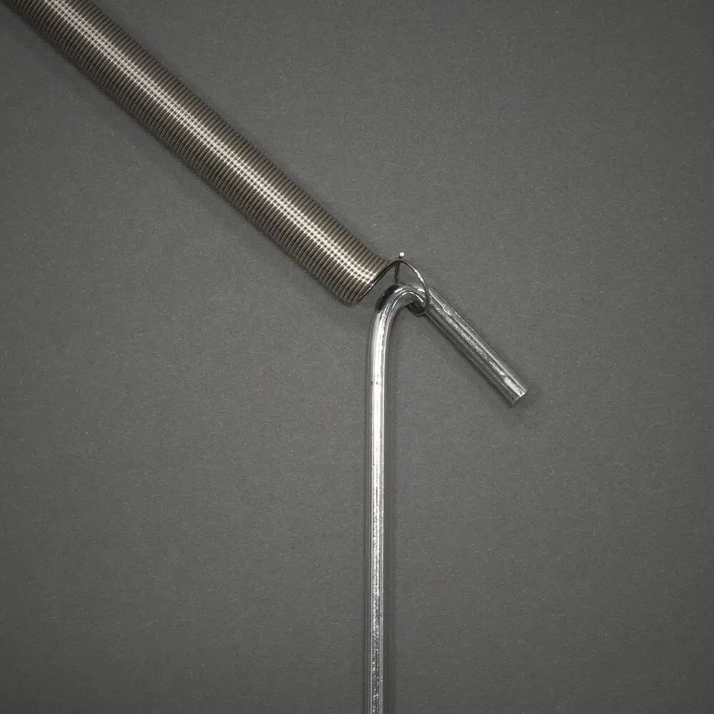 Flaggenmast-Beleuchtung Warm White 8m Schwarz Von Konstsmide - Schutzart IP44 für den Einsatz im Freien – beständig gegen Wetter und Wind.