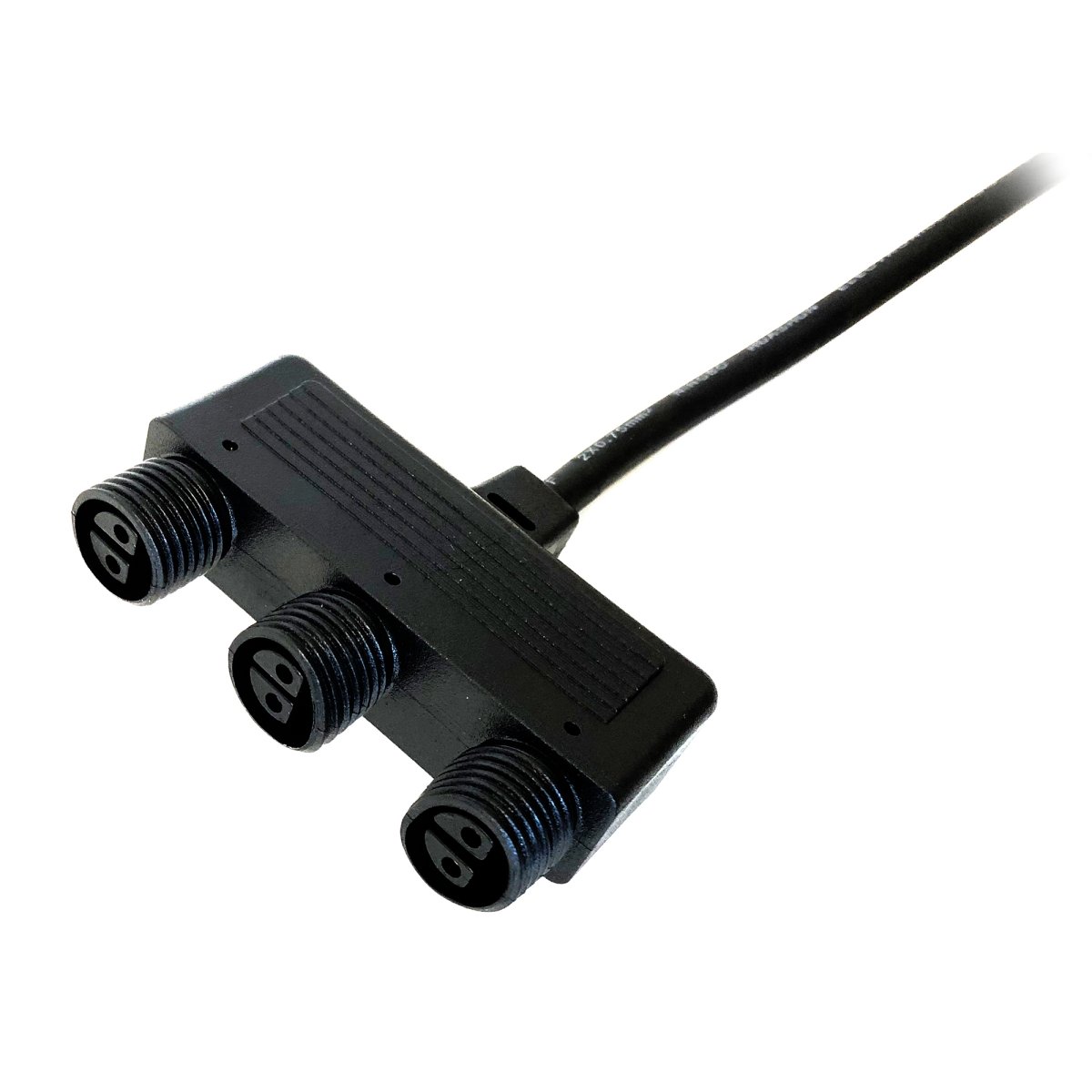 3-Wege-Anschluss Schwarz Von Lightson - Durch diese Verbindung haben Sie drei M&ouml;glichkeiten, beispielsweise wenn Sie das System in verschiedene Richtungen im Garten aufteilen m&uuml;ssen.