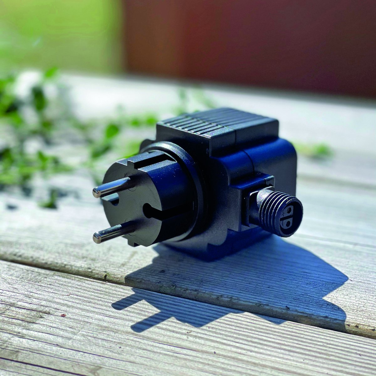 Transformator 21w Schwarz Von Lightson - Fügen Sie einen Lichtsensor hinzu, der das Licht automatisch einschaltet.