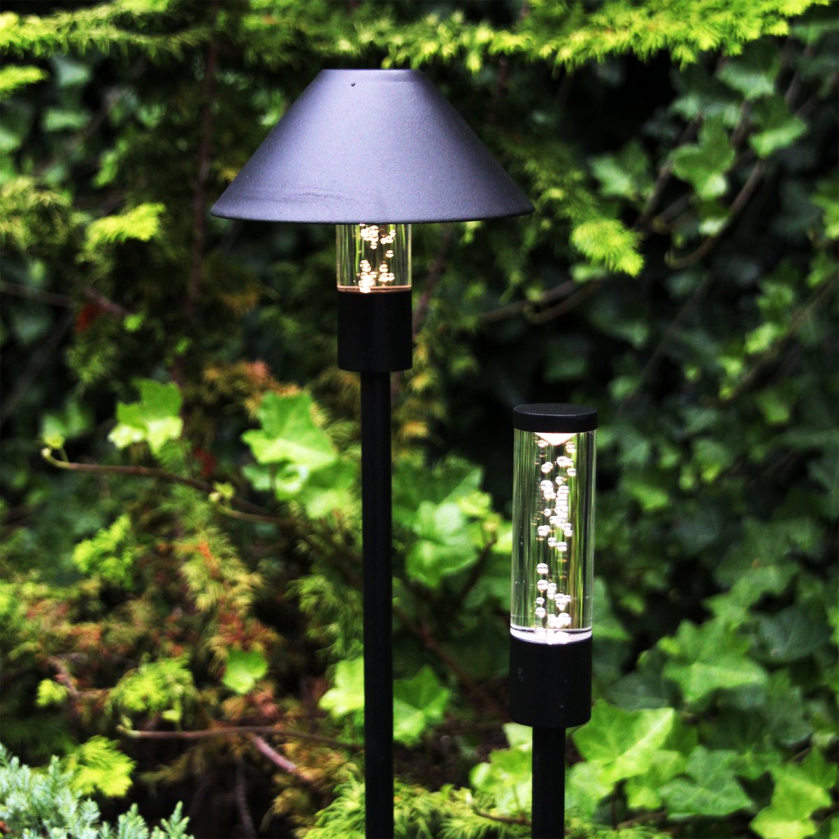 Apollo Schwarz Von Lightson - Sie können es auch über etwas in Ihrem Garten platzieren, das Sie hervorheben möchten, beispielsweise ein Vogelbad oder ein Kunstwerk.