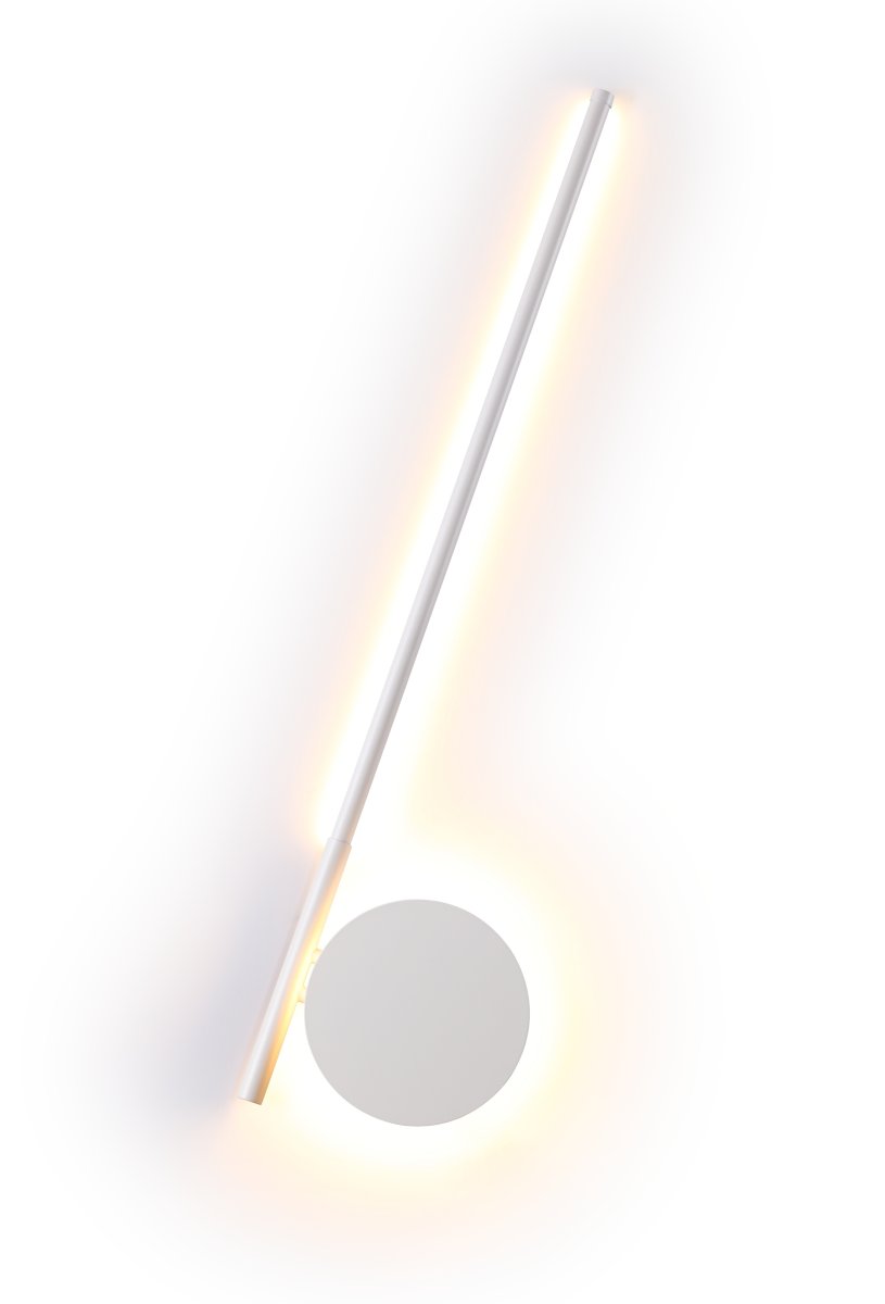 Pesaro LED 80cm Weiß wandlampe Von Lampan - Pesaro LED ist eine Wandleuchte, die sowohl in Design als auch Funktion &uuml;berzeugt.