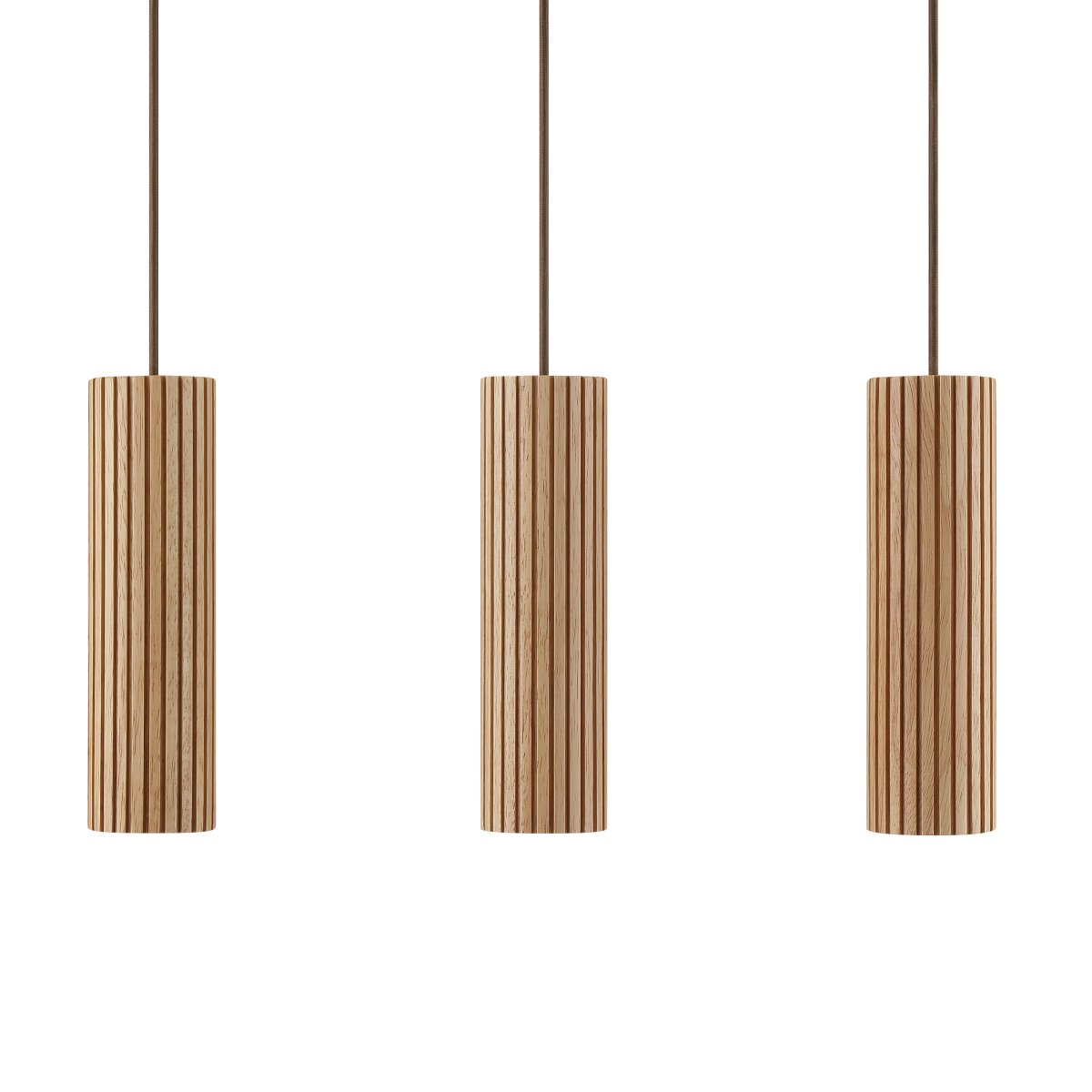 Lakewood 50cm Holz hängelampe Von Brilliant - Die drei Schirme sind in einer Reihe angeordnet, und die Höhe lässt sich bei der Montage an den Raum und den gewünschten Standort anpassen.