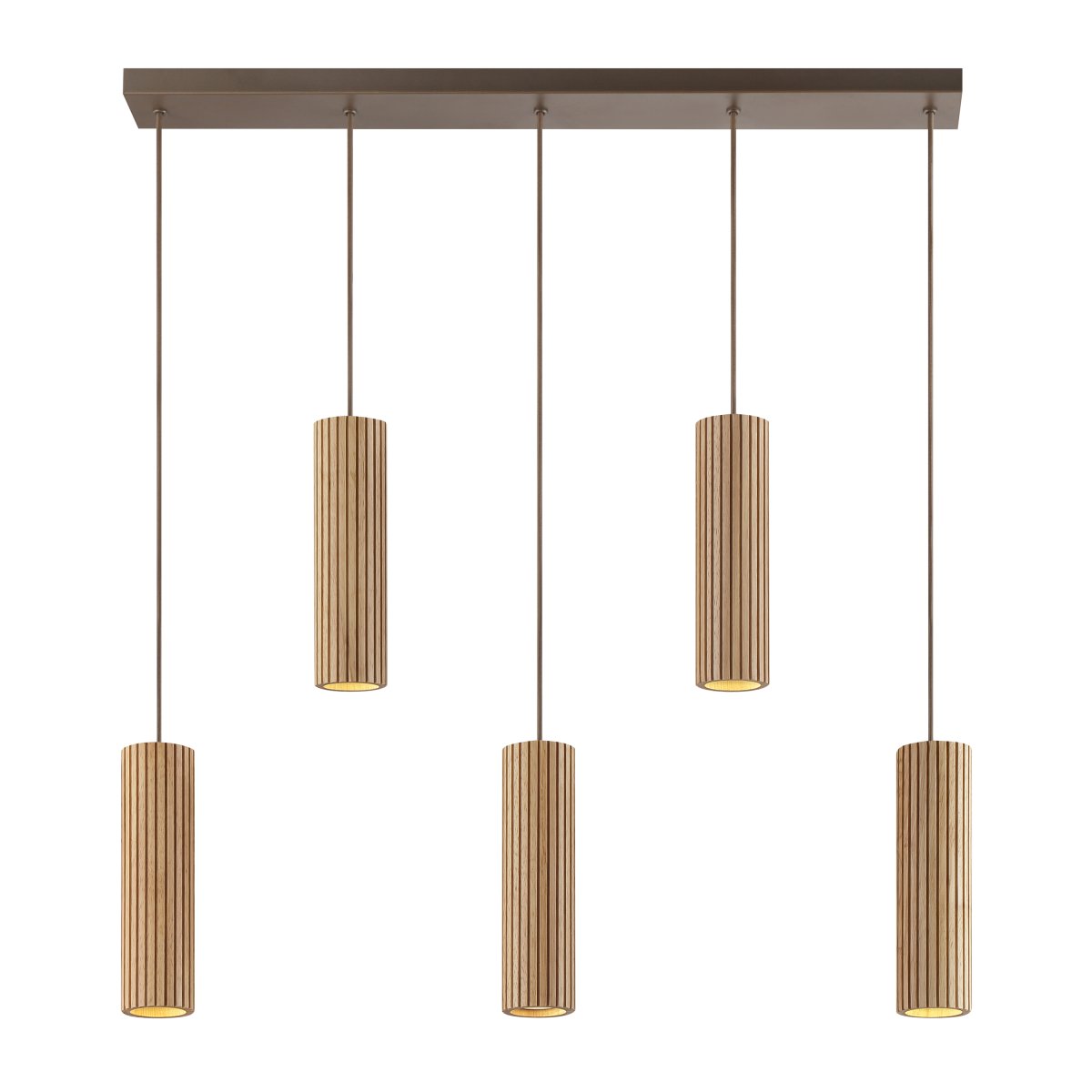 Lakewood 95cm Holz hängelampe Von Brilliant - Die fünf Schirme sind in einer Reihe angeordnet, und die Höhe lässt sich bei der Montage an den Raum und den gewünschten Standort anpassen.