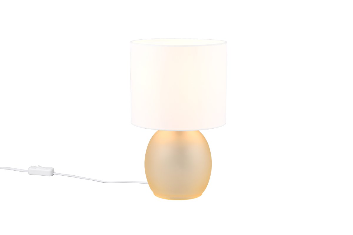 Vela 30cm Bernstein tischlampe Von Trio Lighting - Die raffinierte Farbkombination aus Wei&szlig; und Bernstein rundet das Design der Lampe ab und verleiht ihr ein zeitloses Flair, das sie zu einem idealen Einrichtungsdetail in Ihrem Zuhause macht.