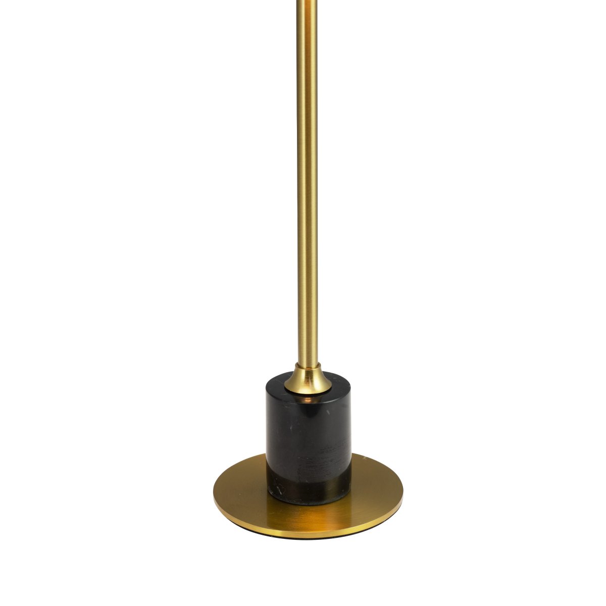 Yoyo LED 33cm Messing tragbare Von Dyberg Larsen - Die sanfte Touch-Funktion auf der Oberseite steuert drei Lichtstufen und macht es perfekt f&uuml;r Orte mit begrenztem Platz &ndash; Beispielsweise auf einer schmalen Fensterbank, auf einem kleineren Tisch oder in der Gruppe auf dem Esstisch f&uuml;r eine stilvolle Tischdekoration.