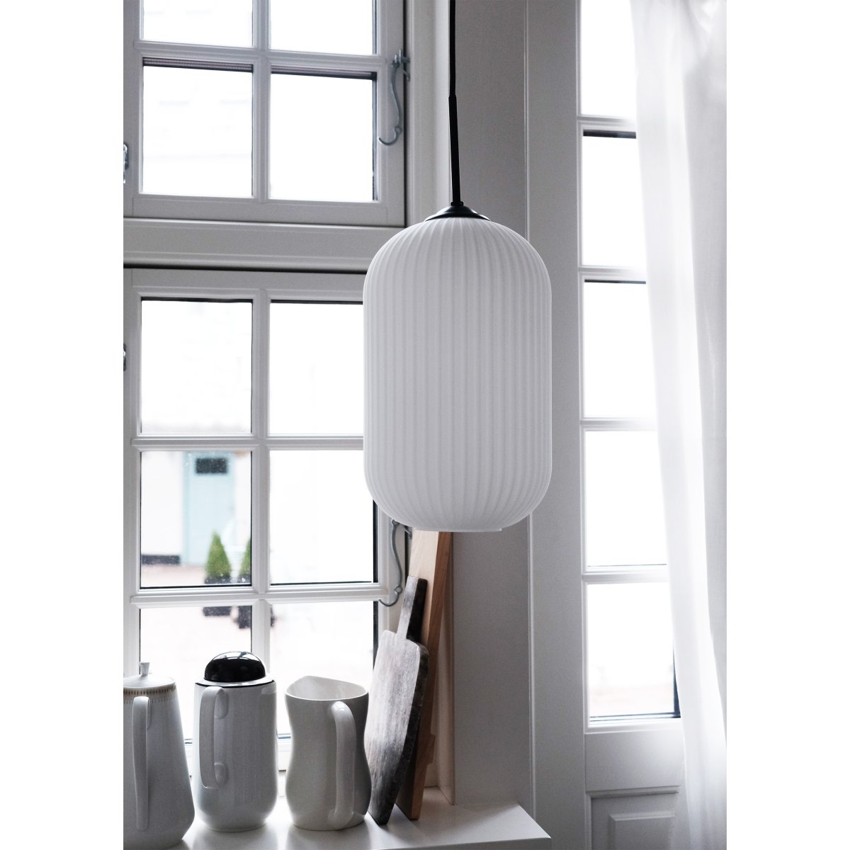 Riflet Ø14 Schwarz hängelampe Von Dyberg Larsen - Die Lampe ist in zwei Größen erhältlich.