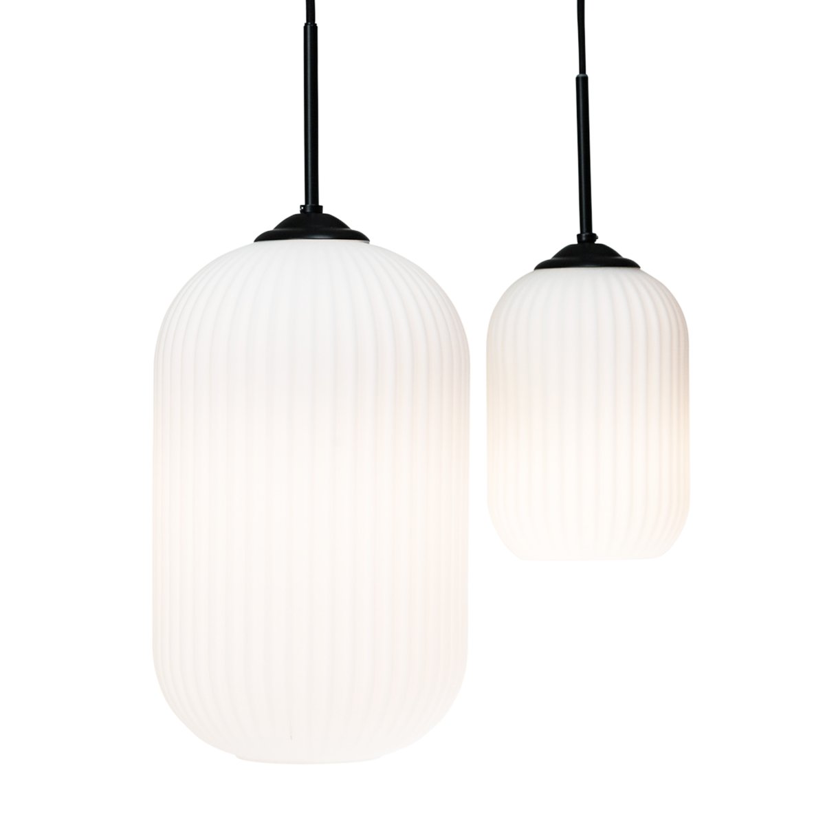 Riflet Ø14 Schwarz hängelampe Von Dyberg Larsen - Die Lampe ist in zwei Größen erhältlich.