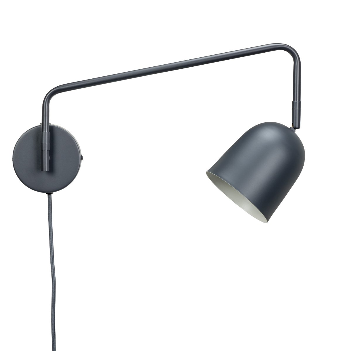 Manchester 45cm Grau wandlampe Von Dyberg Larsen - Der Arm der Lampe schwingt von einer Seite zur anderen und erstreckt sich 45 cm von der Wand bis zum entferntesten Punkt des Schirms.