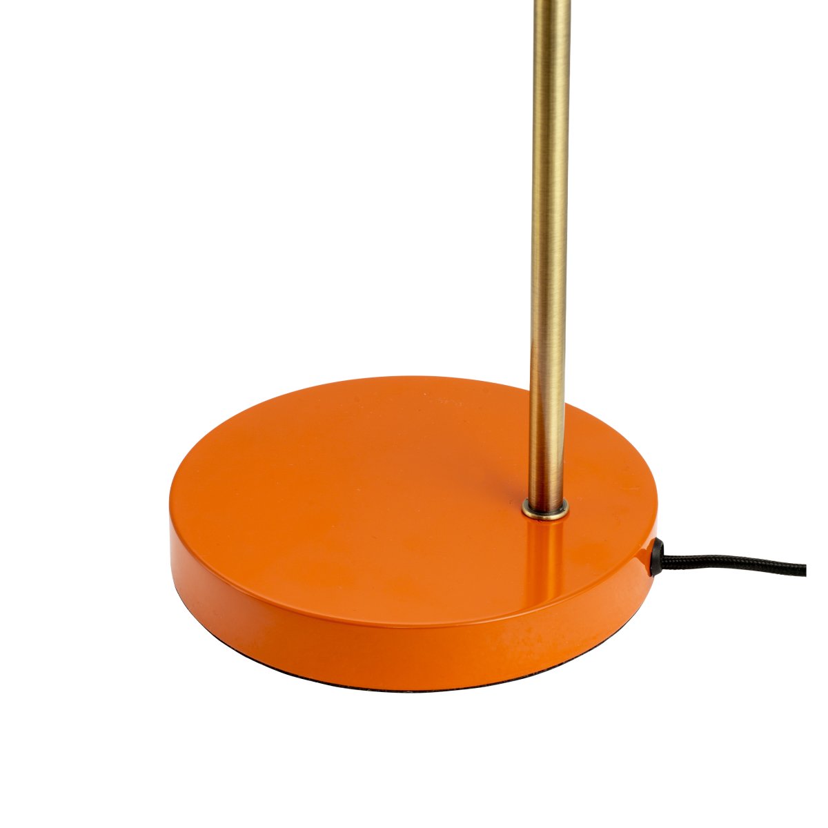 Ocean 43cm Orange schreibtischlampe Von Dyberg Larsen - Die Ocean-Tischlampe von Dyberg Larsen ist eine von den 50er Jahren inspirierte Lampe mit einem charmanten Retro-Design und einem modernen Touch.