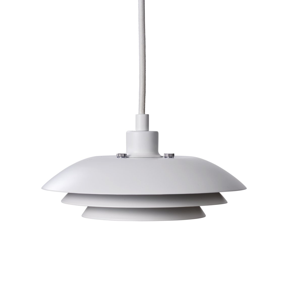 DL20 Ø20 Weiß hängelampe Von Dyberg Larsen - Die Lampen haben mit ihren drei Schirmen den gleichen schlichten und klassischen Ausdruck, sind aber mit einem Durchmesser von 20 cm leicht zu installieren und passen in unterschiedliche Umgebungen.