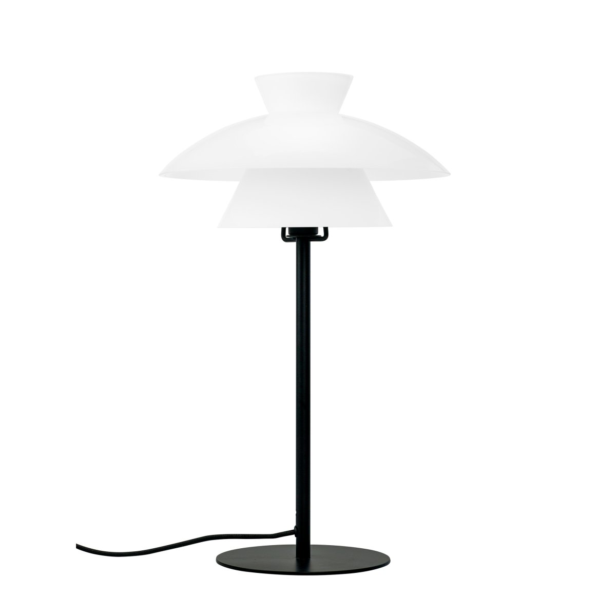 Valby 40cm Schwarz tischlampe Von Dyberg Larsen - Valby ist eine klassische und stilvolle Tischlampe, die in jede Umgebung passt.