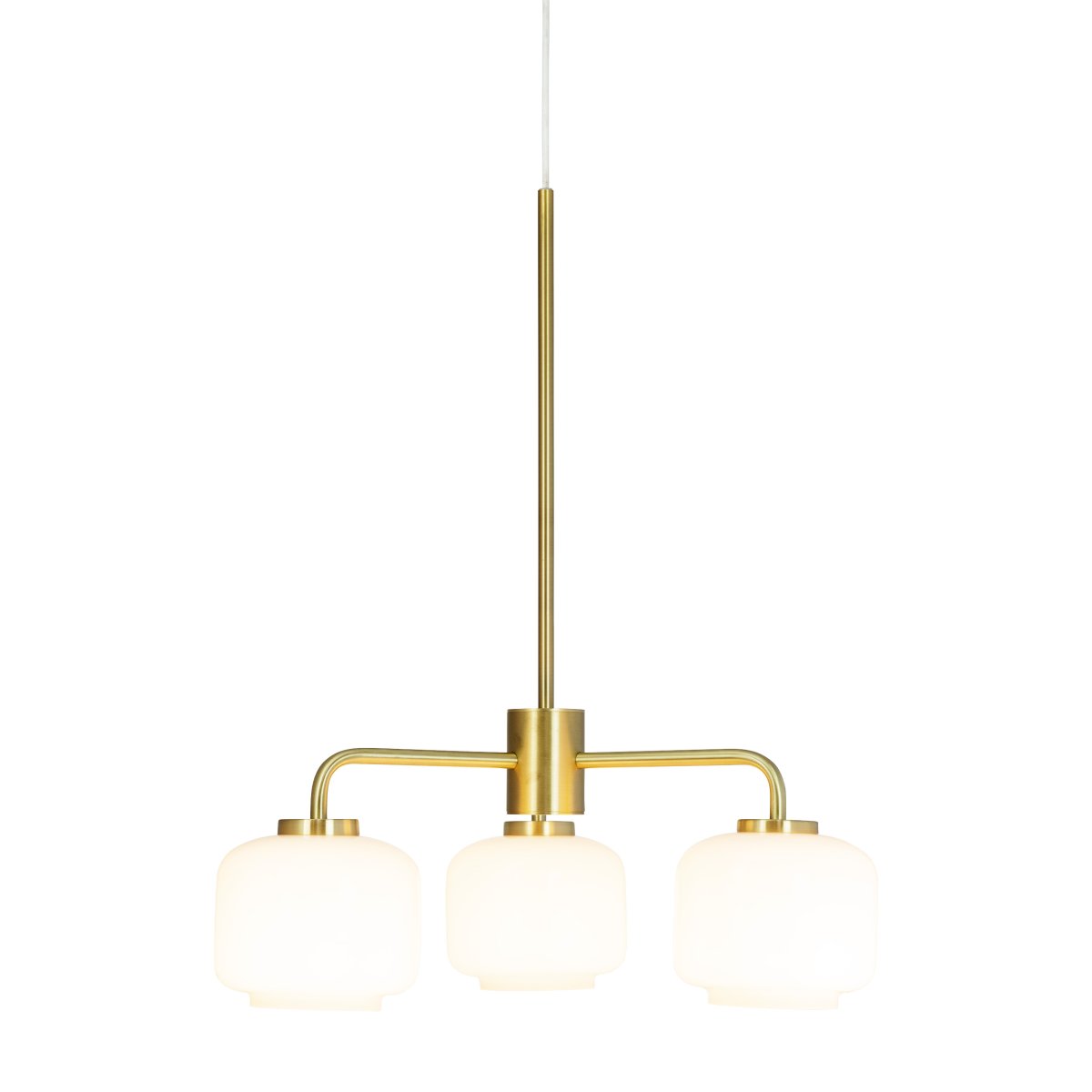 Arp Ø54 Messing hängelampe Von Dyberg Larsen - Die Arp-Serie, zu der auch Pendelleuchten und Wandleuchten gehören, ist eine Hommage an zeitloses dänisches Design und Handwerkskunst.