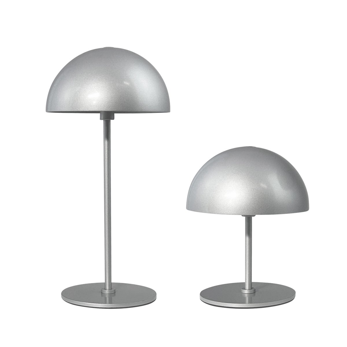 Along set 20cm Silber tragbare Von Dyberg Larsen - Die Lieferung erfolgt paarweise und kann in drei verschiedenen Versionen montiert werden: einmal hoch und einmal niedrig, zweimal hoch oder einmal niedrig.