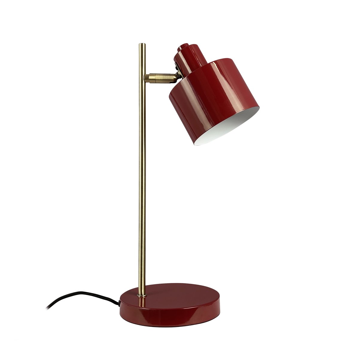 Ocean 43cm ROT schreibtischlampe Von Dyberg Larsen - Med sin retrostil och moderna inslag &auml;r den en stilfull inredningsdetalj som passar perfekt i sovrummet eller som indirekt ljusk&auml;lla i vardagsrummet.