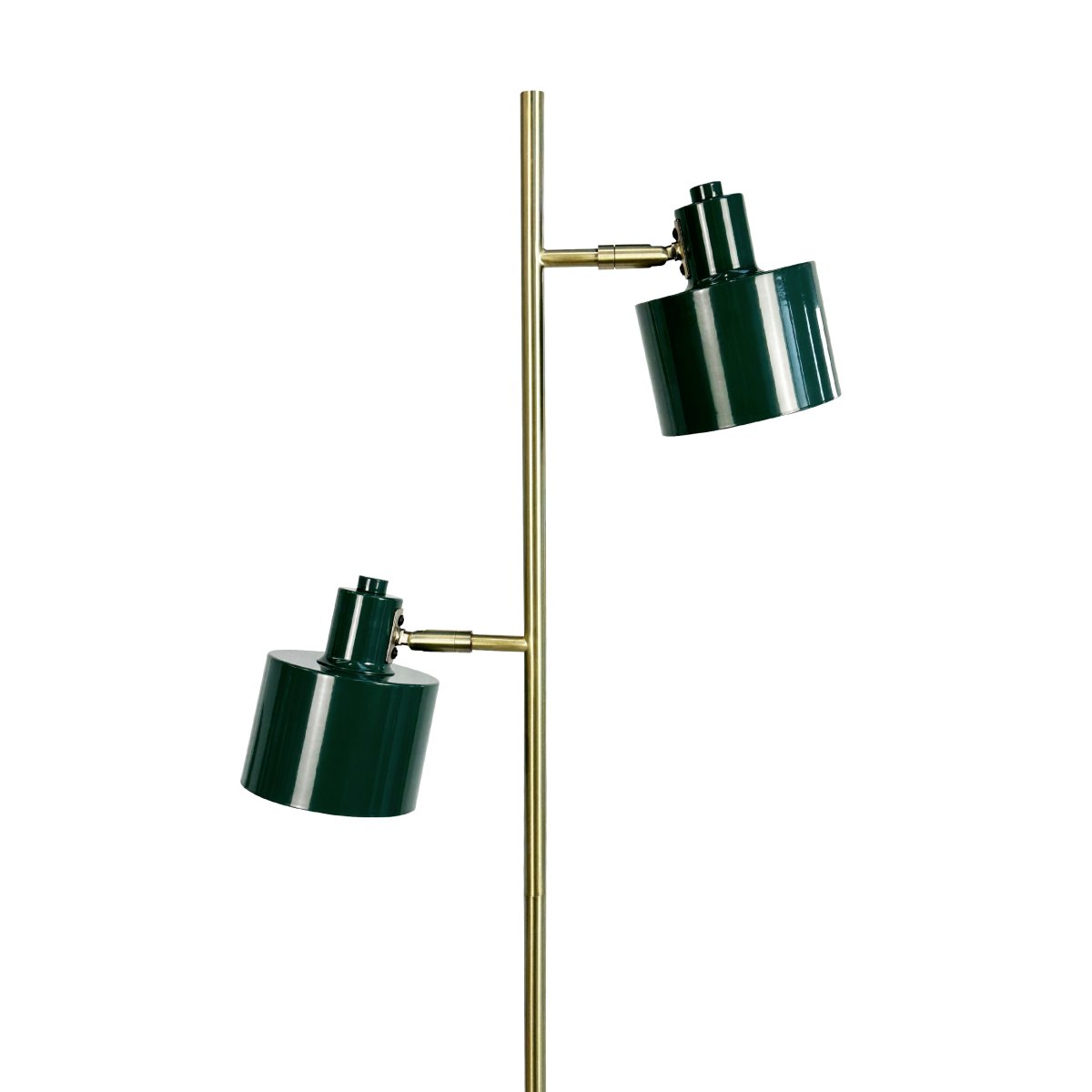 Ocean Grün stehlampe Von Dyberg Larsen - Den handpolerade m&auml;ssingsstommen kan luta upp och ner och ger varje lampa en unik f&auml;rgvariation.
