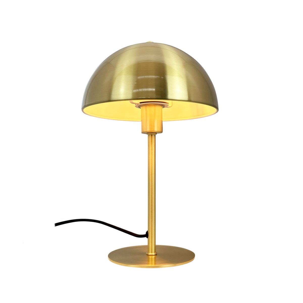 Lyon 30cm Messing tischlampe Von Dyberg Larsen - Der halbrunde Schirm verleiht einen modernen Touch und sorgt für eine angenehme und gleichmäßige Lichtverteilung, ideal sowohl für die Arbeits- als auch für die Stimmungsbeleuchtung.
