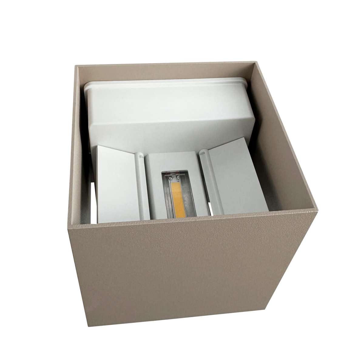 Venus 10cm Beige wandlampe Von Dyberg Larsen - Venus bietet einstellbares Licht, mit dem Sie die Beleuchtung an Ihre Bedürfnisse anpassen können, egal ob Sie mehr Licht nach oben oder unten wünschen.