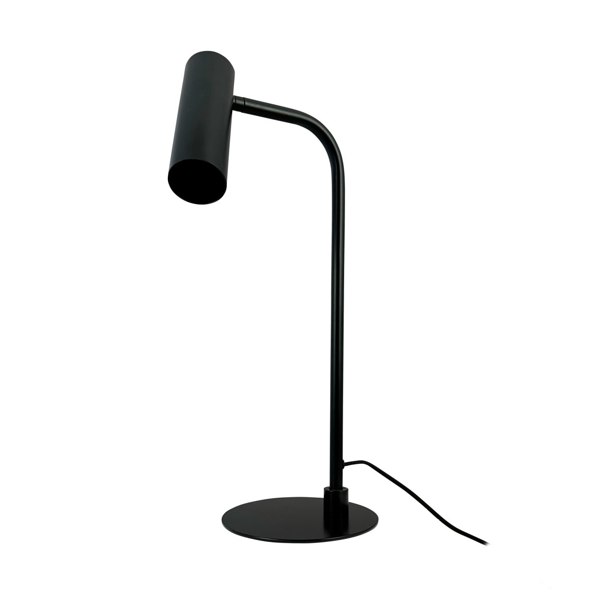 Skagerrak 50cm Schwarz schreibtischlampe Von Dyberg Larsen - Der minimalistische Ausdruck der Lampe und der Fokus auf ihre Qualität machen sie zu einer perfekten Ergänzung für jeden Raum, unabhängig davon, ob die Einrichtung modern oder klassisch ist.